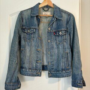 Levi's jean jacket